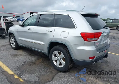 2012 Jeep Grand Cherokee Laredo z USA, uszkodzony, nr VIN 1C4RJFAT3CC192372